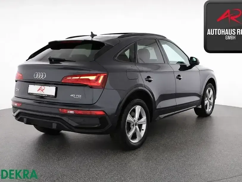 Gebraucht Audi Q5 Sportback Ambiente 204 PS (150 kW) 2022 Grau SUV