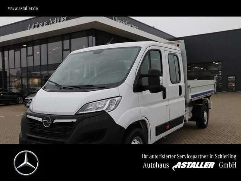 Gebraucht Opel Movano 140 PS (102 kW) 2024 Casabl/arctic/eisweiss/kaolin Van