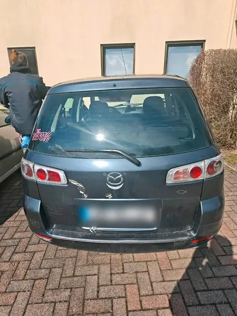 Używany Mazda 2 65 KM (47 kW) 2007 Szary Hatchback