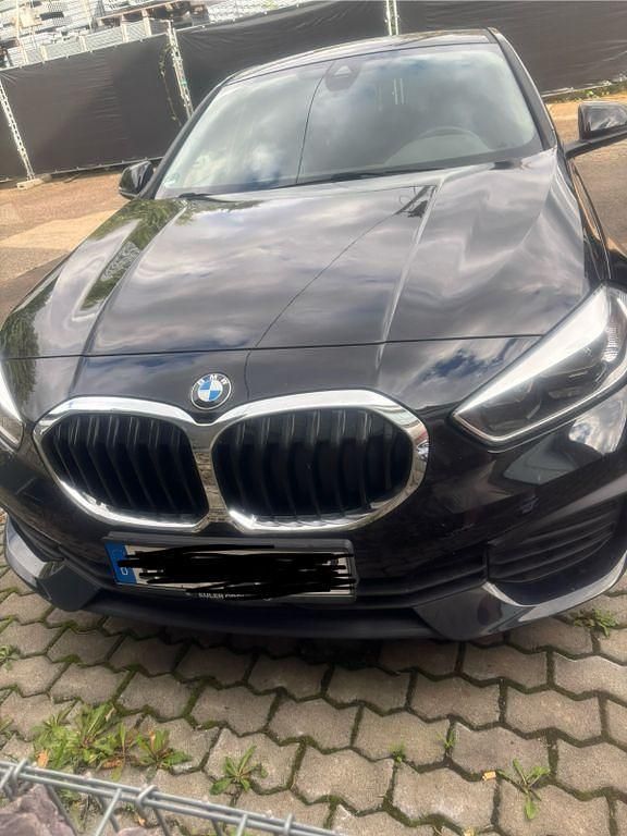 Gebraucht BMW 118 140 PS (102 kW) 2020 Schwarz Kleinwagen