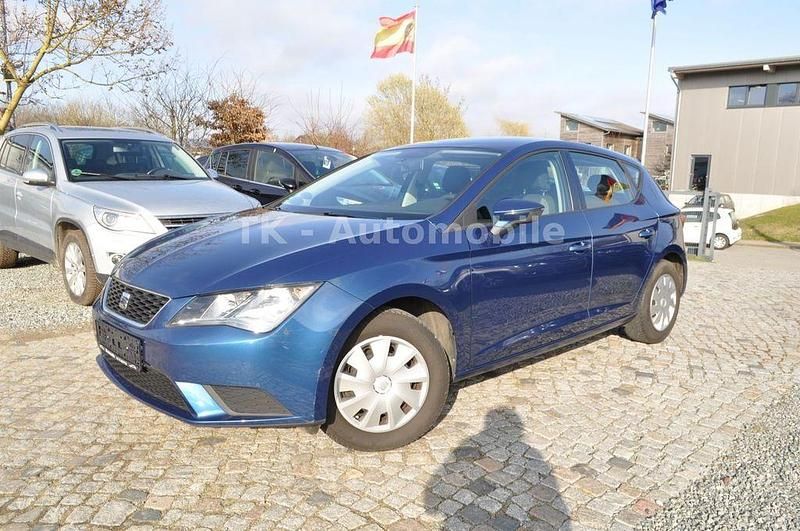Gebraucht Seat Leon Reference 110 PS (80 kW) 2015 Blau Limousine