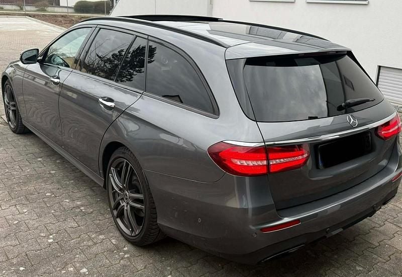 Gebraucht Mercedes E400 AMG 340 PS (250 kW) 2019 Grau Kombi