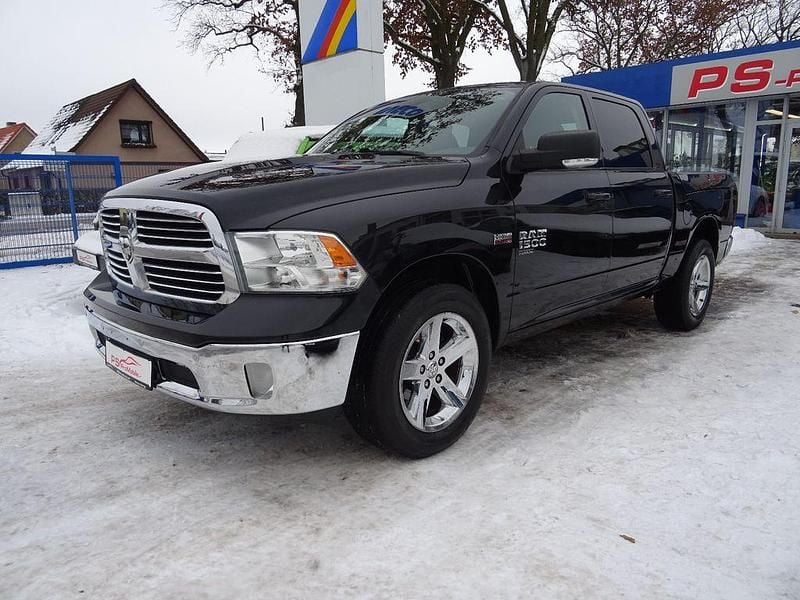 Schwarz Gebraucht 2018 Dodge Ram Abholung | 27.990 € (Superpreis) - Bild 1/4