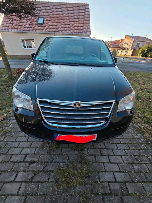 Schwarz Gebraucht 2008 Chrysler Grand Voyager Van / Kleinbus | 2.999 € - Bild 1/4