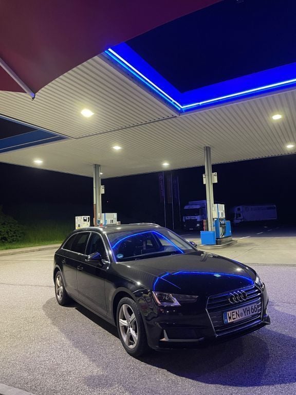 Schwarz Gebraucht 2019 Audi A4 Sport Kombi | 17.500 € (Fairer Preis) - Bild 1/4