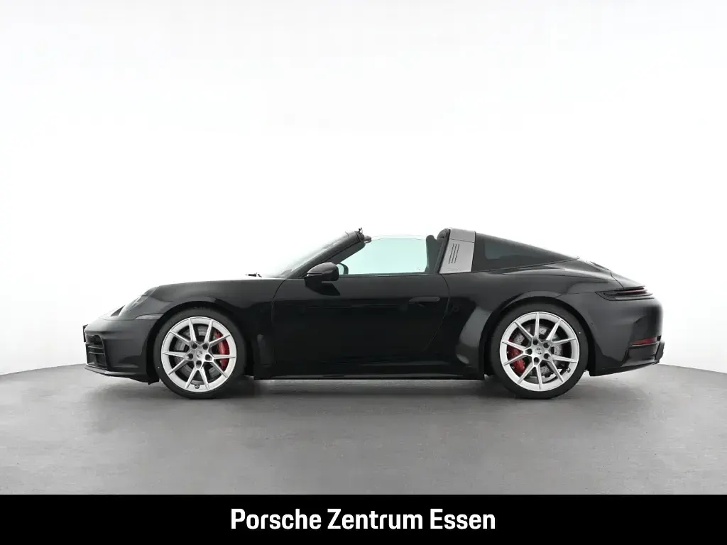 Neu Porsche 992 480 PS (353 kW) 2026 Schwarz Coupé