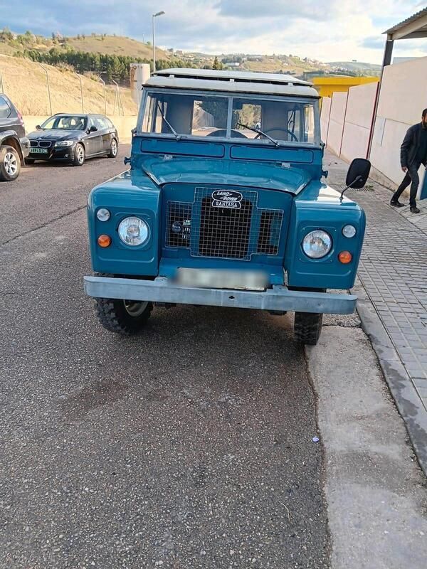Blau Gebraucht 1972 Land Rover 2 SUV | 19.000 € - Bild 1/2