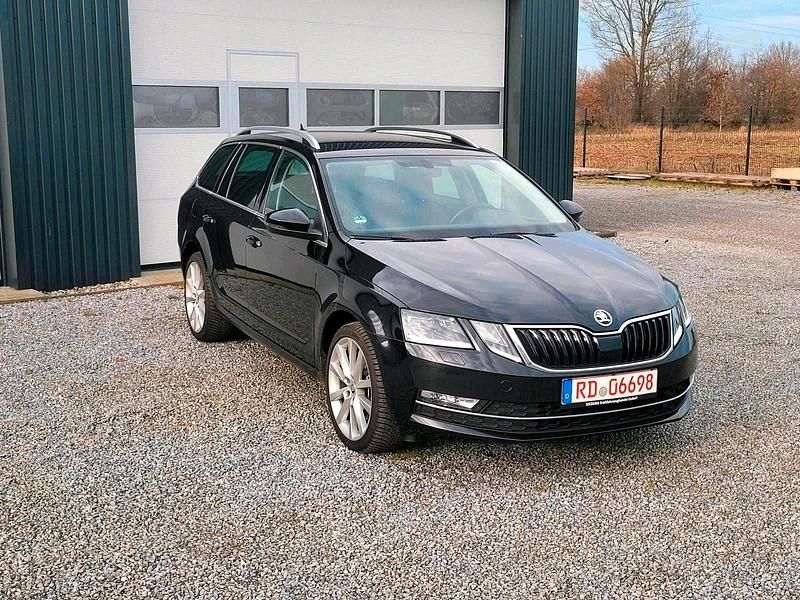 Gebraucht Skoda Octavia 180 PS (132 kW) 2018 Schwarz Kombi