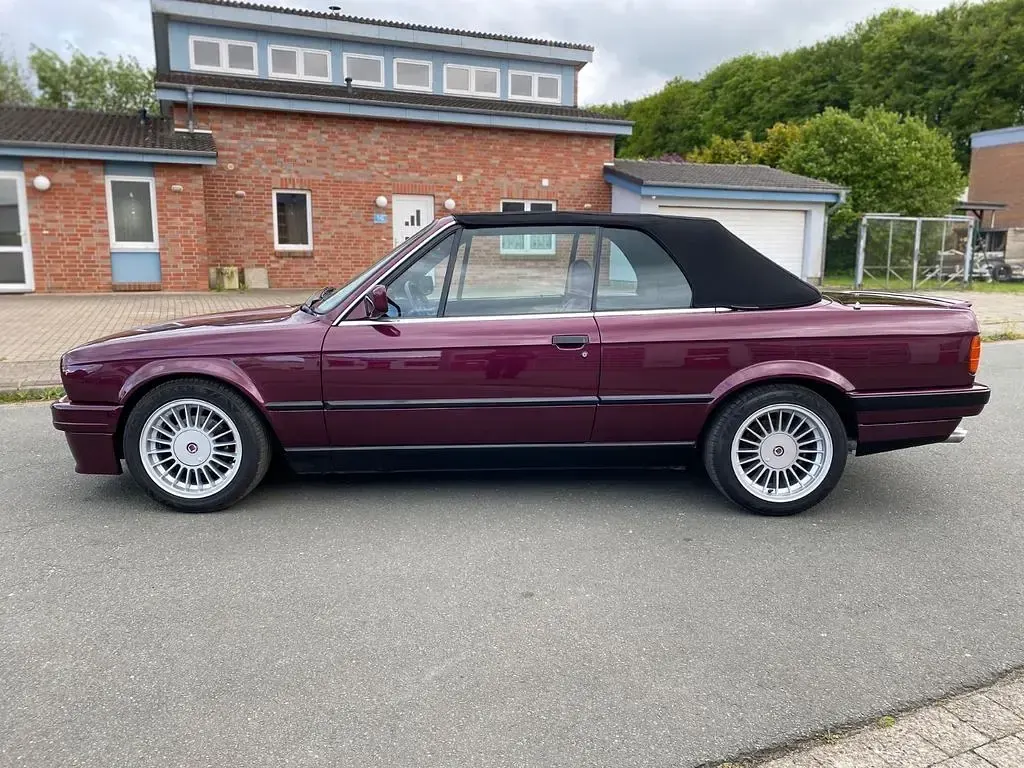 Gebraucht BMW 320 Cabriolet Performance 129 PS (94 kW) 1992 Violet Cabrio