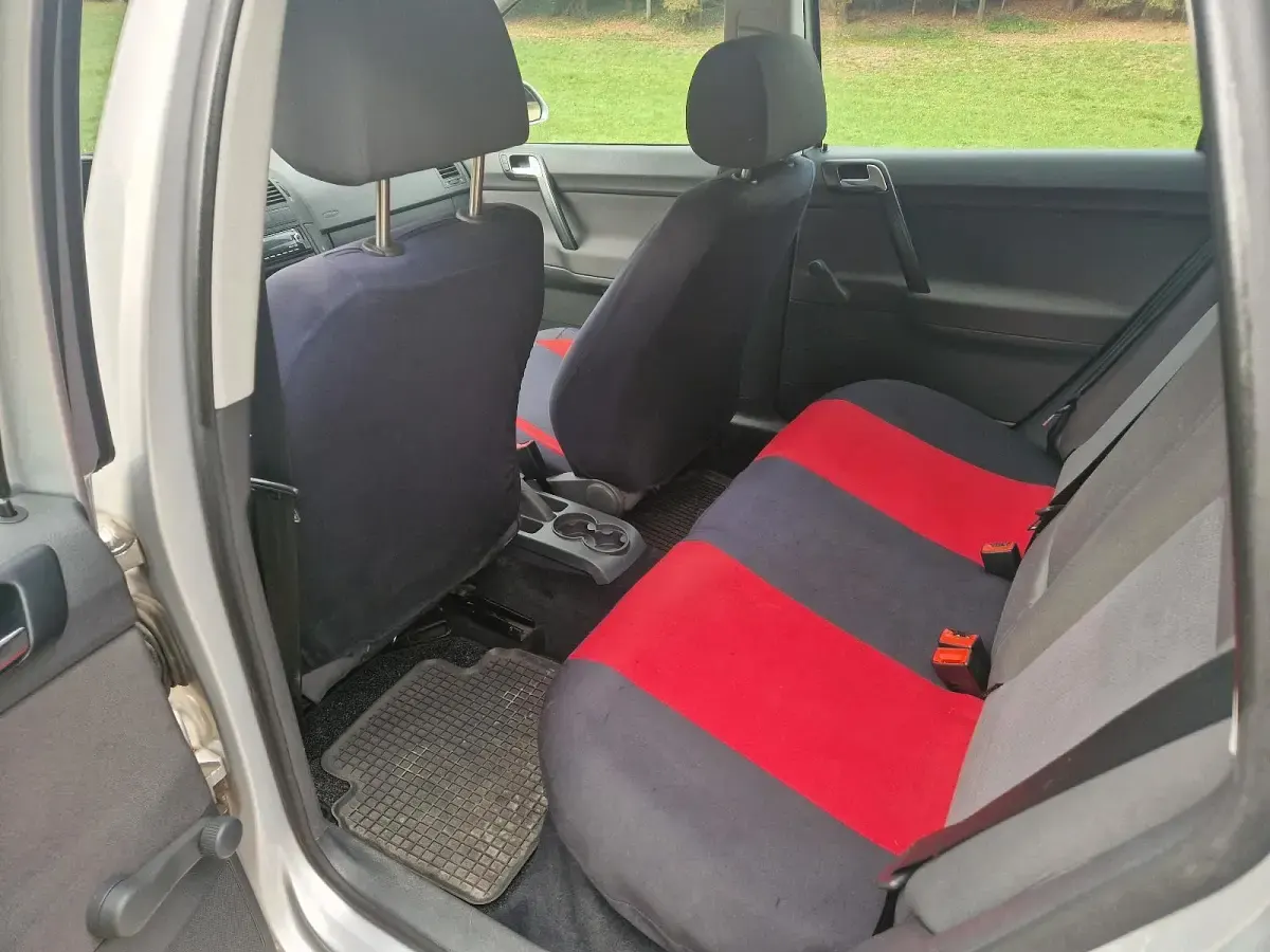 Brugt VW Polo 80 HK (58 kW) 2006 Sølv Hatchback