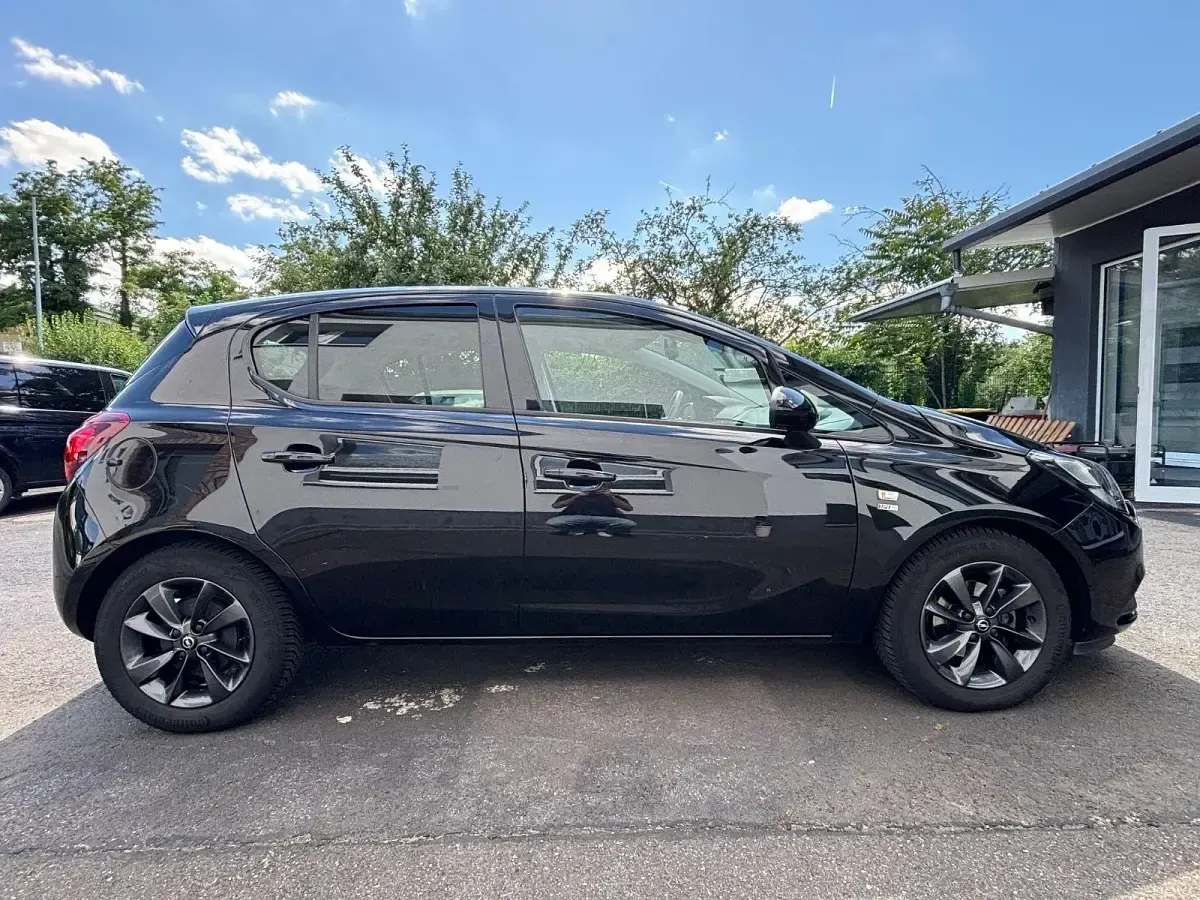 Gebraucht Opel Corsa 90 PS (66 kW) 2019 Schwarz Kleinwagen