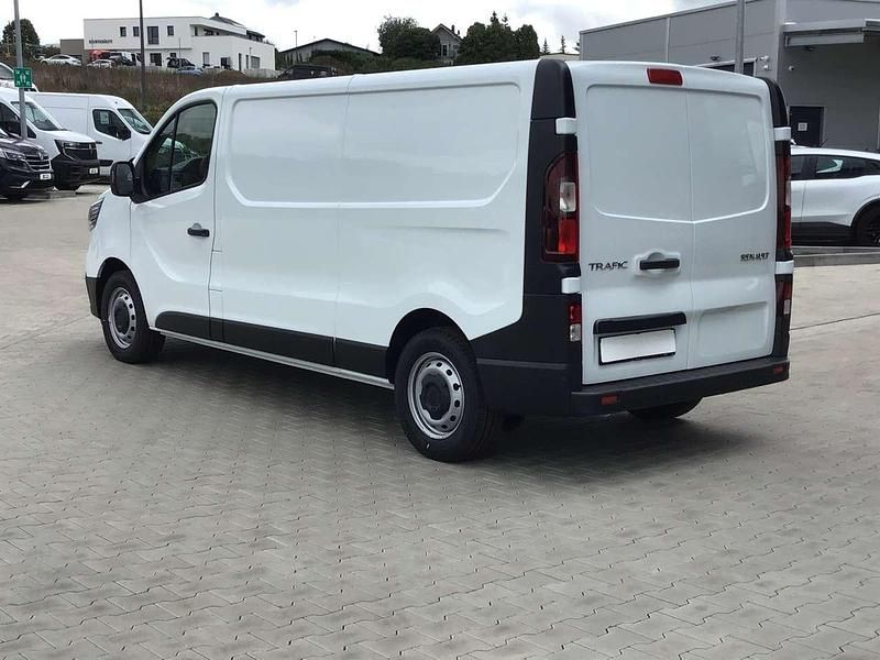 Neu Renault Trafic 150 PS (110 kW) 2025 Arktisweiß Van / Kleinbus