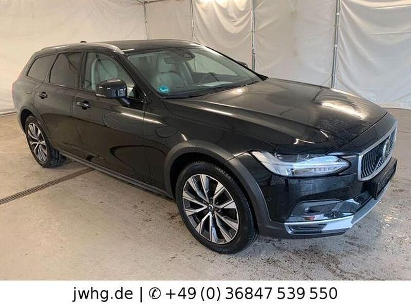 Gebraucht Volvo V90 CC Ultimate 235 PS (172 kW) 2022 Schwarz Kombi