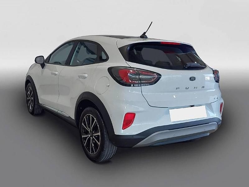 Używany Ford Puma Titanium 125 KM (91 kW) 2021 Biały SUV