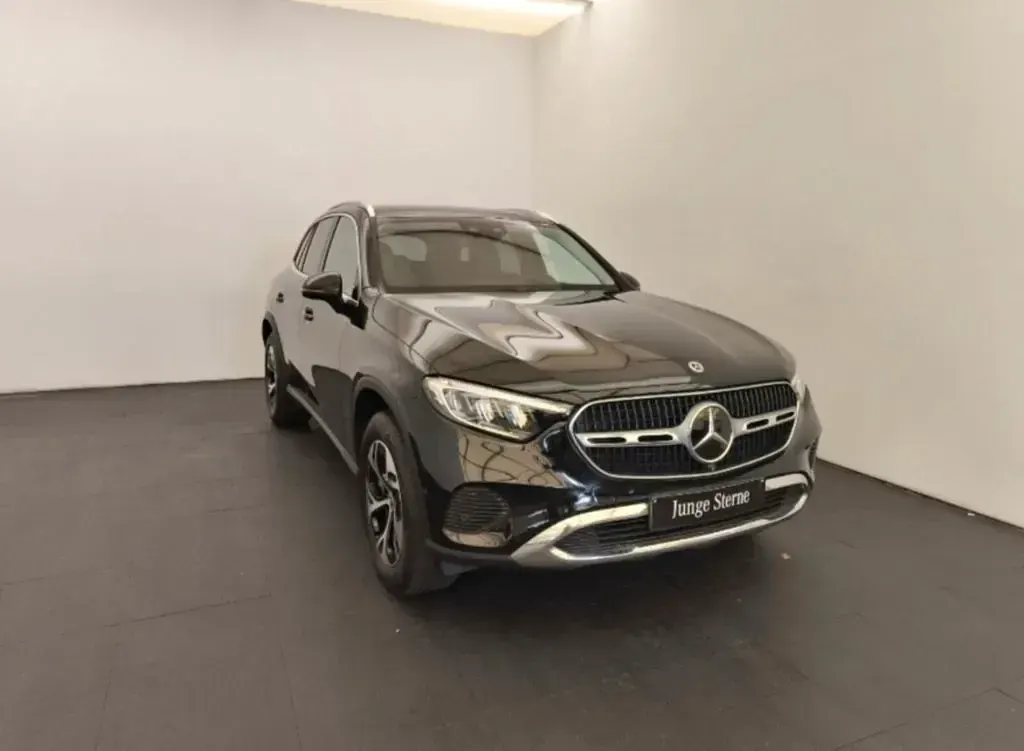 Gebraucht Mercedes GLC400d Advanced Plus 381 PS (280 kW) 2023 Obsidianschwarz metallic SUV