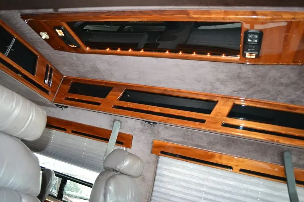 Gebraucht Ford Econoline 209 PS (153 kW) 1994 Weiß Van / Kleinbus