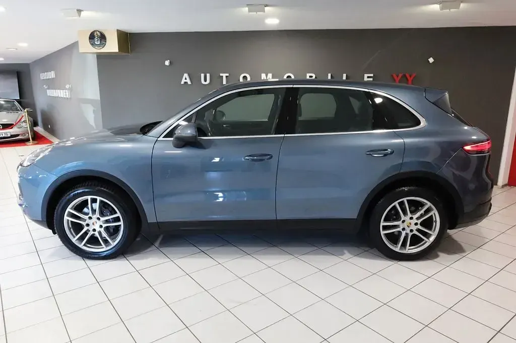 Gebraucht Porsche Cayenne 340 PS (250 kW) 2019 Blau SUV