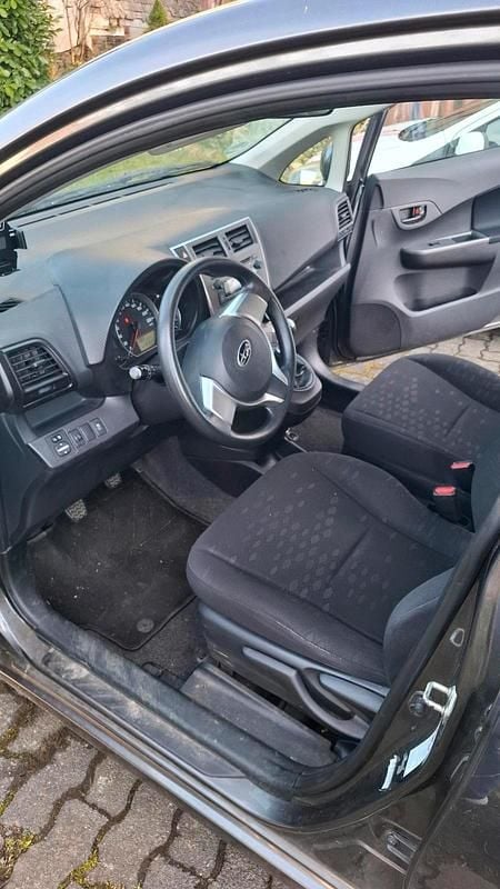 Gebraucht Subaru Trezia 99 PS (72 kW) 2013 Grau Kleinwagen