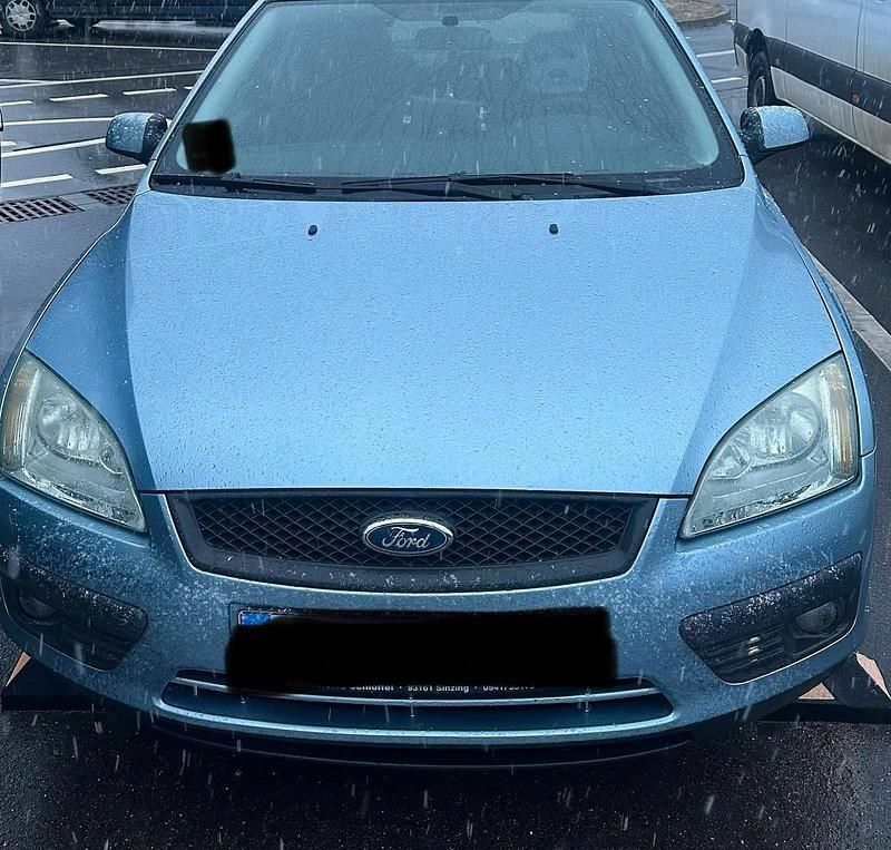 Gebraucht Ford Focus 101 PS (74 kW) 2006 Blau Limousine