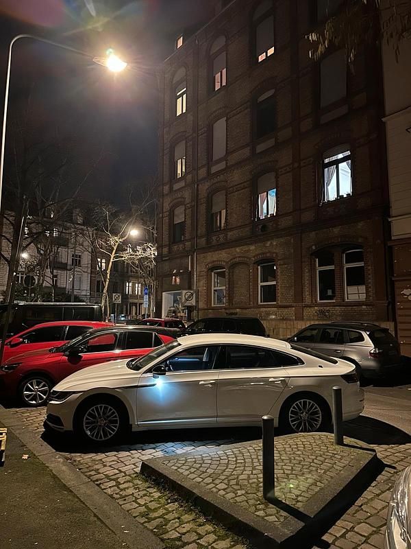 Gebraucht VW Arteon 150 PS (110 kW) 2019 Weiß Kleinwagen