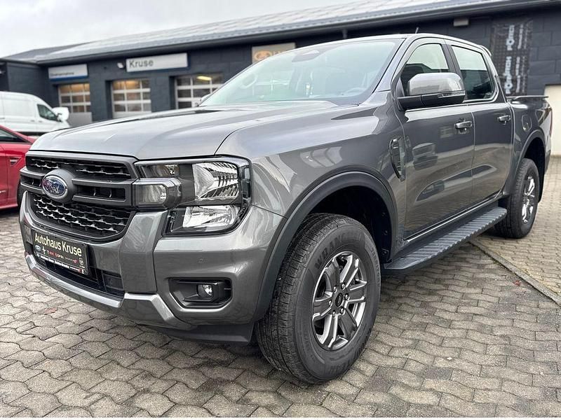 Neu Ford Ranger XLT 170 PS (125 kW) 2025 Grau Pickup