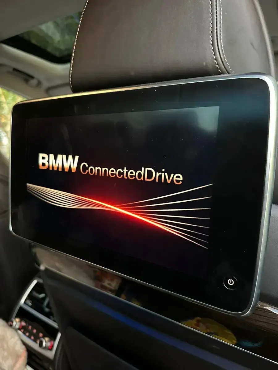 Gebraucht BMW 740 M Sport 258 PS (189 kW) 2018 Schwarz Limousine