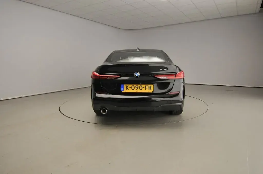 Gebraucht BMW 218 M Sport 140 PS (102 kW) 2021 Schwarz Coupé
