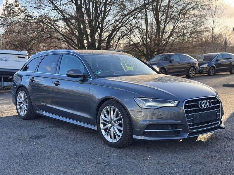 Gebraucht Audi A6 S-Line 218 PS (160 kW) 2018 Grau Kombi