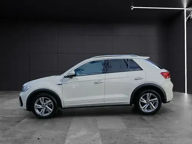 Używany VW T-Roc R-line 150 KM (110 kW) 2022 Szary SUV