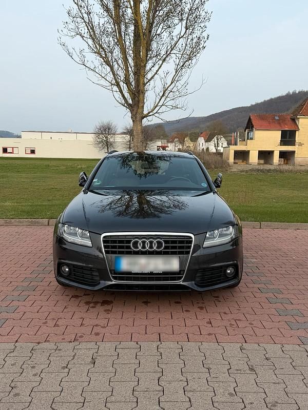 Gebraucht Audi A4 S-Line 160 PS (117 kW) 2010 Schwarz Kombi