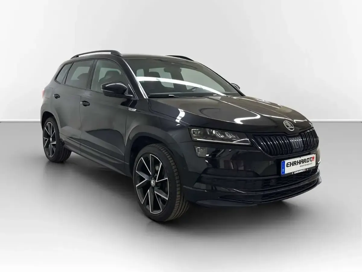 Gebraucht Skoda Karoq SportLine 190 PS (139 kW) 2021 Schwarz SUV
