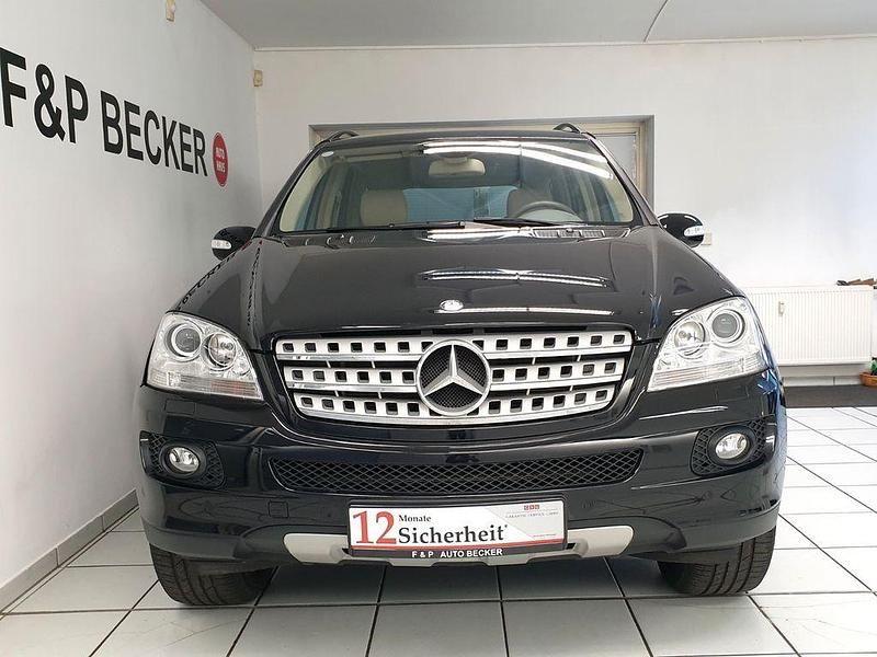 Gebraucht Mercedes ML350 272 PS (200 kW) 2008 Schwarz SUV