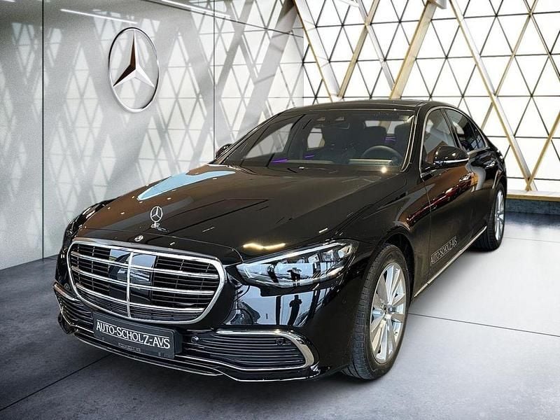Gebraucht Mercedes S450 367 PS (269 kW) 2026 Metalliclack obsidianschwarz Limousine