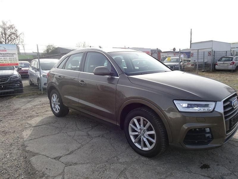 Gebraucht Audi Q3 Design 150 PS (110 kW) 2016 Braun SUV