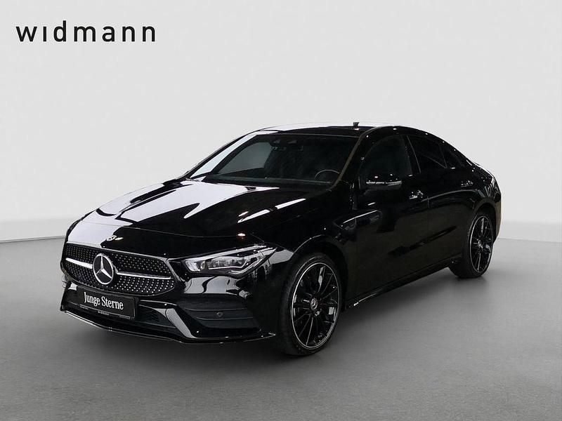 Schwarz Gebraucht 2022 Mercedes CLA250e AMG Limousine | 34.850 € (Etwas zu teuer) - Bild 1/4