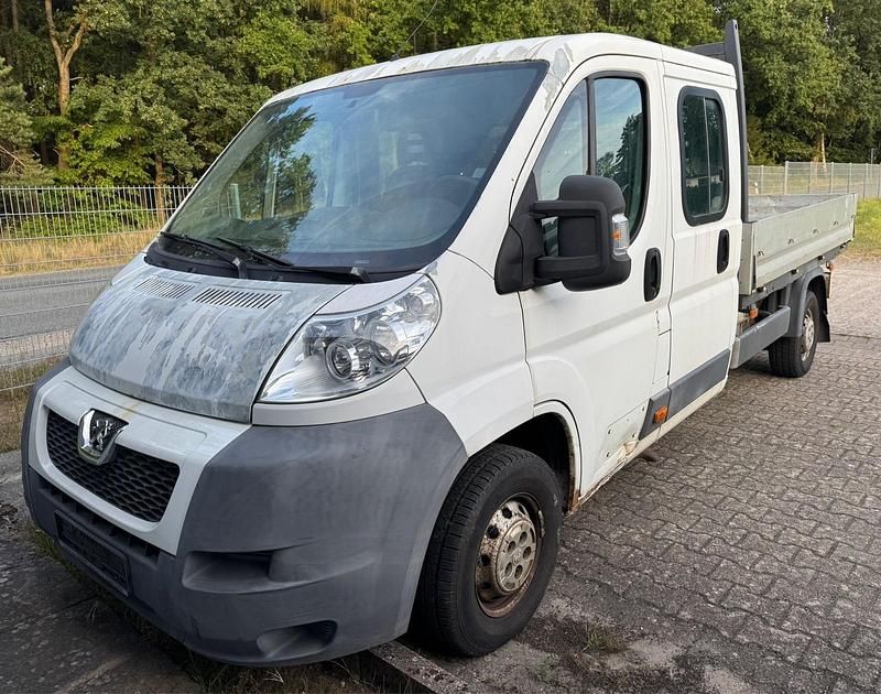 Weiß Gebraucht 2011 Peugeot Boxer Van | 2.799 € (Guter Preis) - Bild 1/4