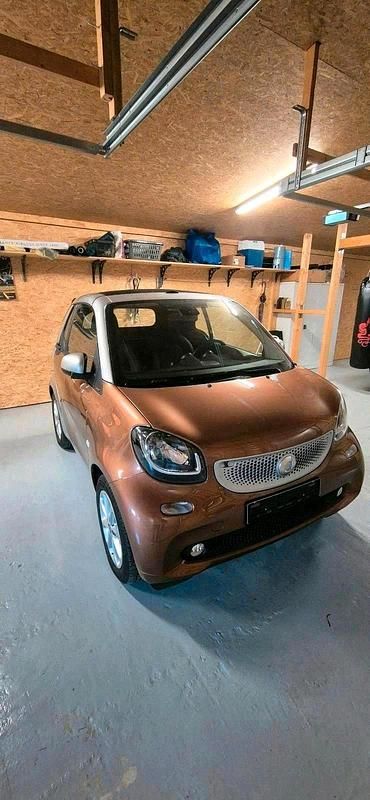 Gebraucht Smart ForTwo Cabrio 90 PS (66 kW) 2016 Braun Cabrio