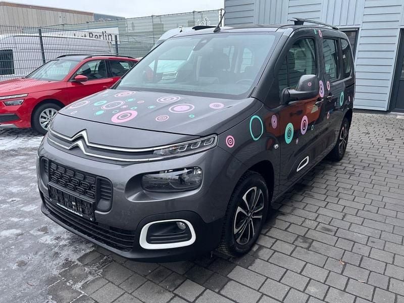 Gebraucht Citroën Berlingo Feel 131 PS (96 kW) 2018 Grau Van / Kleinbus