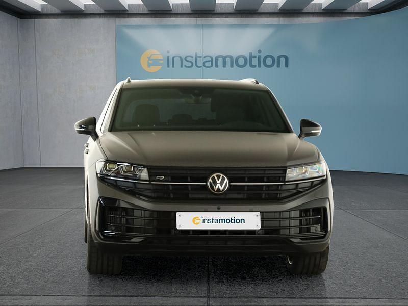 Gebraucht VW Touareg 462 PS (339 kW) 2025 Grau SUV