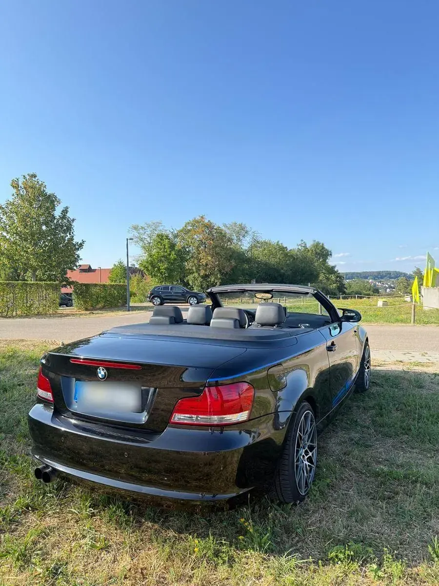 Gebraucht BMW 118 Cabriolet M Sport 143 PS (105 kW) 2009 Schwarz Cabrio