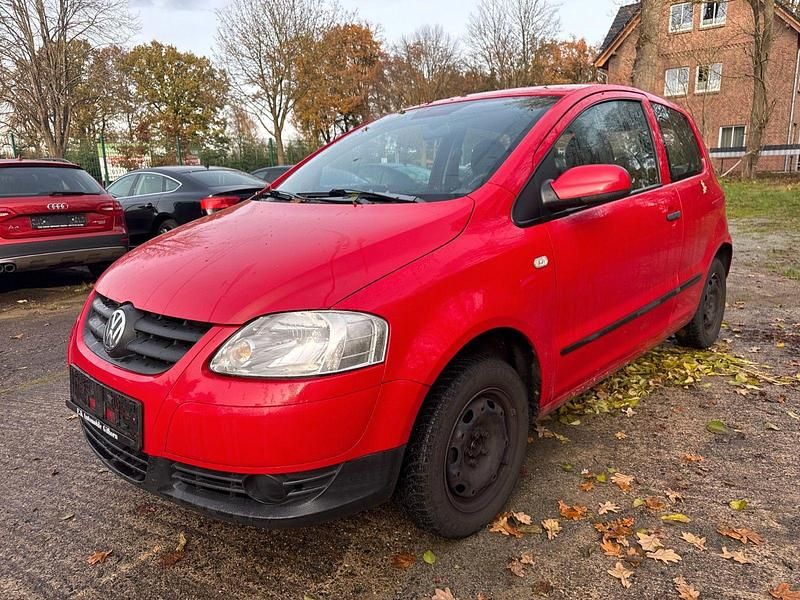 Rot Gebraucht 2005 VW Fox Basis Kleinwagen | 290 € (Superpreis) - Bild 1/4