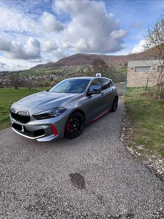 Gebraucht BMW 128 Performance 265 PS (194 kW) 2024 Grau Limousine