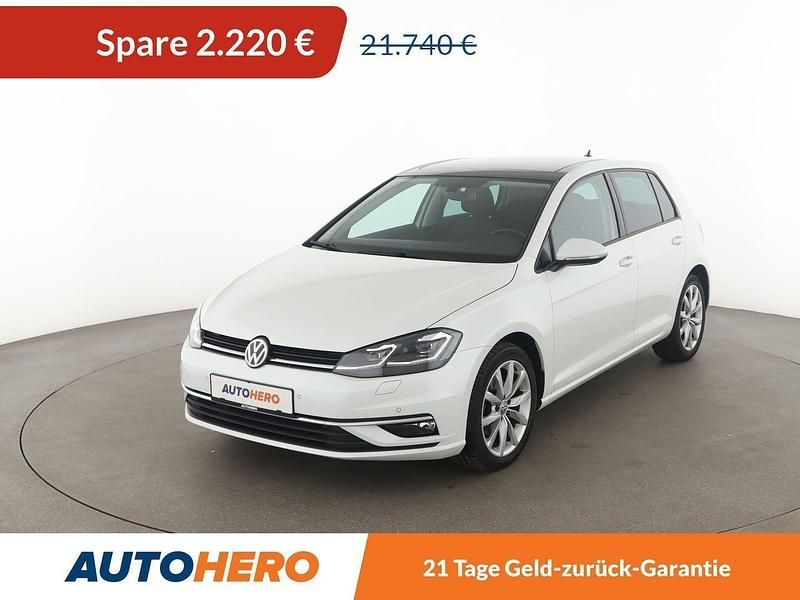 Weiß Gebraucht 2019 VW Golf VII Highline Limousine | 19.520 € (Fairer Preis) - Bild 1/3