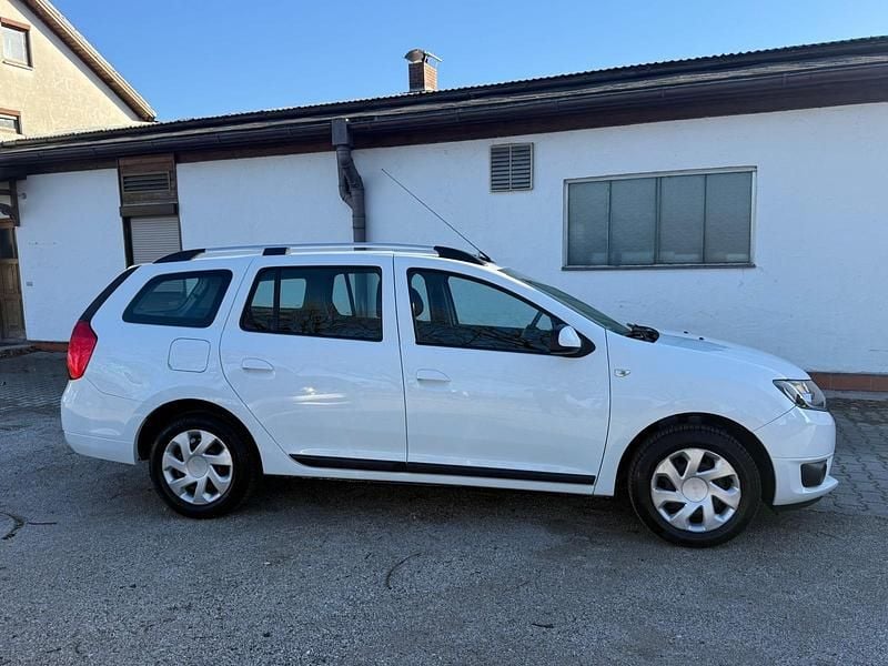 Gebraucht Dacia Logan MCV 90 PS (66 kW) 2016 Weiß Kombi