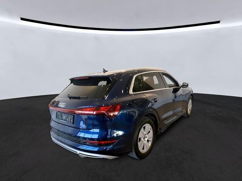 Gebraucht Audi e-tron S-Line 300 kW (408 PS) 2023 Blau SUV