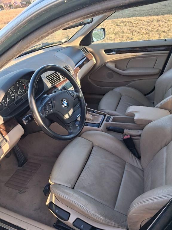 Gebraucht BMW 323 170 PS (125 kW) 1998 Grün Limousine