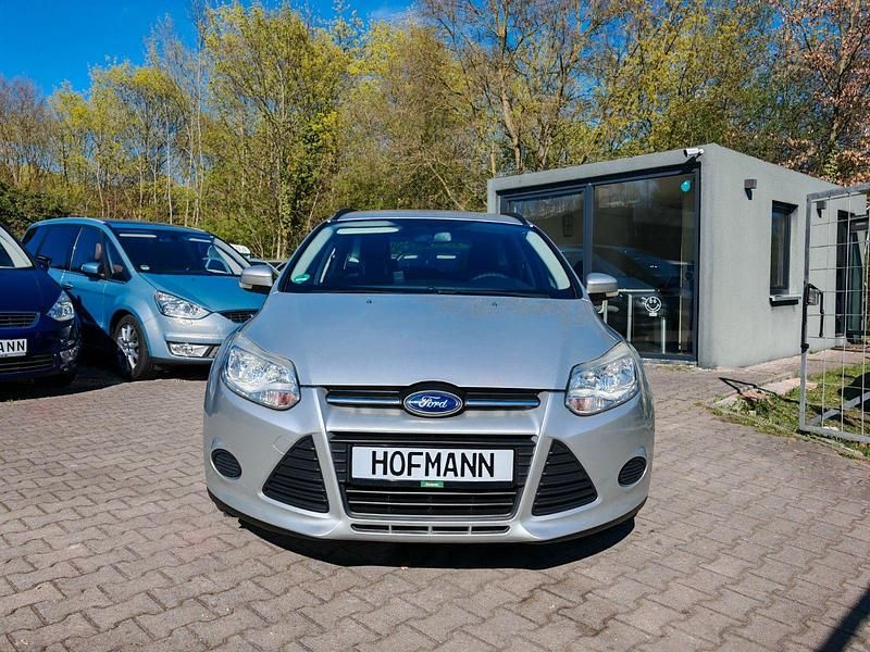 Usata Ford Focus 116 CV (85 kW) 2012 Argento Station wagon