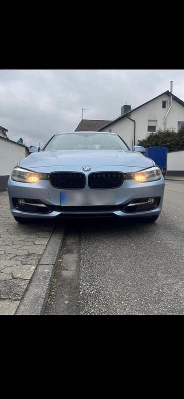 Gebraucht BMW 328 Sport Line 245 PS (180 kW) 2012 Grau Limousine