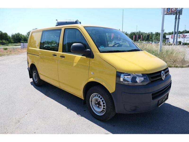 Gebraucht VW T5 84 PS (61 kW) 2011 Ginstergelb r1032 Van