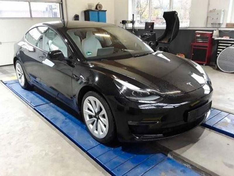 Gebraucht Tesla Model 3 366 kW (498 PS) 2021 Solid black Limousine